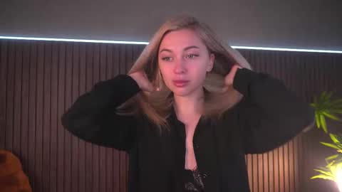 Kate online show from September 2025 05:23:01 AM