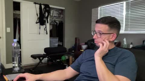 Jose online show from April 2026 09:37:02 PM