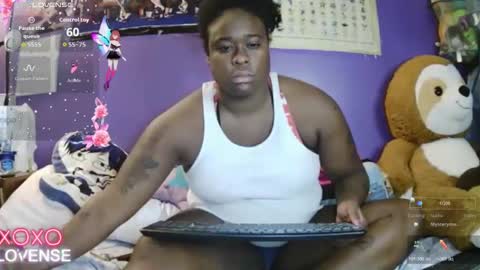 Stacee online show from November 2025 05:45:02 AM