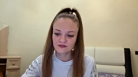 stacy_charm_ online show from April 2026 06:27:02 PM