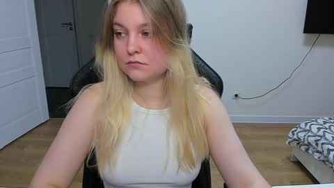 Stacy  online show from January 2025 04:37:02 PM