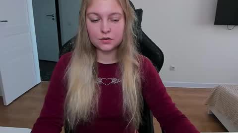 Stacy  online show from September 2025 02:16:01 PM