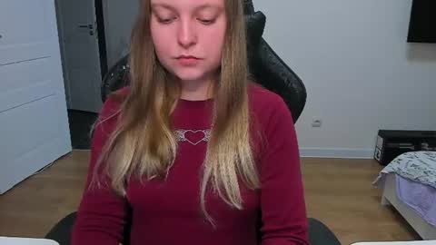 Snapshot of stacy_miraclee chatting on July 2026 06:54:01 PM Stacy online show from July 2026 06:54:01 PM