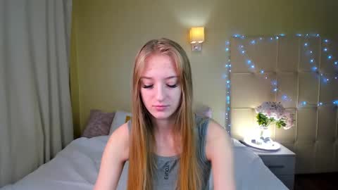 Snapshot of stacy_riiver chatting on January 2025 08:04:02 AM Stacy Mon Tue Wed Thu Fri Sun GMT GMT 3 1000am - 0400pm online show from January 2025 08:04:02 AM