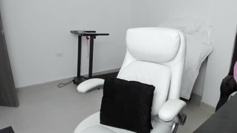 Zulma Yisset online show from October 2025 02:19:01 AM