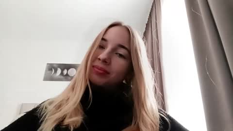 Snapshot of stacyscholle chatting on February 2026 06:13:01 AM Mila online show from February 2026 06:13:01 AM