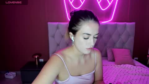 Snapshot of stacywells chatting on September 2025 01:27:01 AM Stacy online show from September 2025 01:27:01 AM