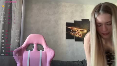 Stacy online show from April 2026 02:15:01 AM