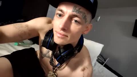 Straightupdownbad online show from February 2026 04:55:01 AM