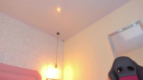 KEIMI  online show from February 2025 06:44:01 AM