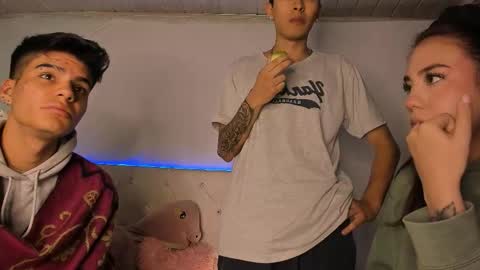 Stand and Rose online show from February 2026 05:04:01 AM