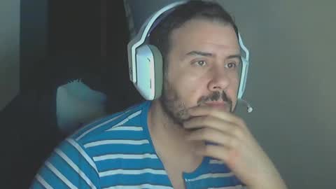 stark_86 online show from February 2025 07:07:01 PM