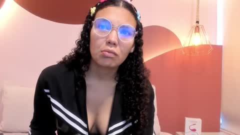 Stark Jones online show from September 2025 12:49:01 PM