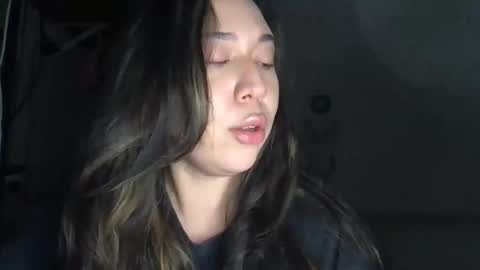 starlitdreams777 online show from May 2026 05:57:01 AM