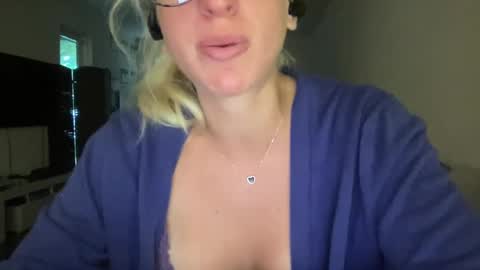 Stassiethatsororitygirl online show from October 2025 11:52:02 AM