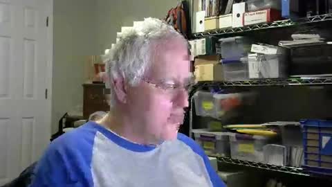 stasw20 online show from December 2025 10:38:01 PM