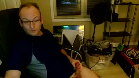 Snapshot of steakman007 chatting on December 2024 11:45:01 AM Steakman online show from December 2024 11:45:01 AM