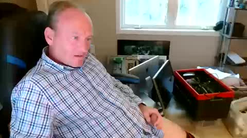 Snapshot of steakman007 chatting on October 2025 01:11:01 PM Steakman online show from October 2025 01:11:01 PM