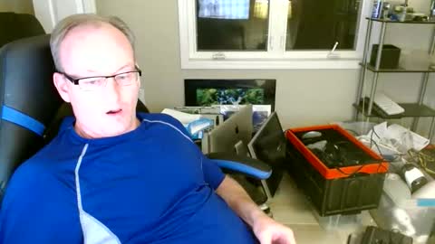 Snapshot of steakman007 chatting on November 2025 03:45:01 AM Steakman online show from November 2025 03:45:01 AM