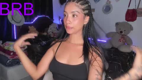 Im MiaIts my first day here  online show from March 2025 02:41:02 AM