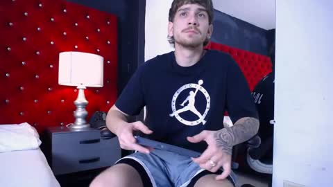 S T E F A N O  online show from June 2026 06:09:01 AM
