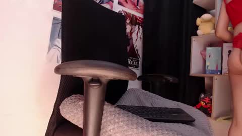 stefany lovers online show from June 2026 02:24:02 AM