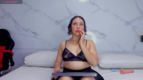 Snapshot of stefany_weit chatting on March 2026 11:38:01 AM stefany weit online show from March 2026 11:38:01 AM