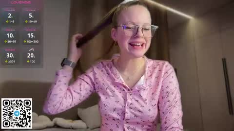 STEFI  Streams every day from 10 PM GTM1  online show from April 2026 10:23:02 PM