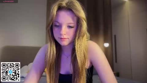 Snapshot of steffi_meoww chatting on June 2026 12:03:01 AM STEFI Streams every day from 10 PM GTM1 online show from June 2026 12:03:01 AM
