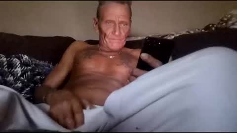 stefy1037 online show from April 2026 04:07:01 AM