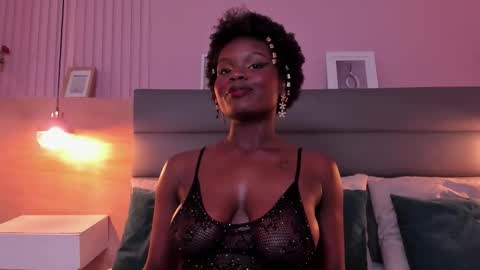 STELA online show from November 2025 09:57:02 PM