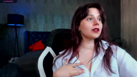 Stella online show from February 2026 01:27:02 PM