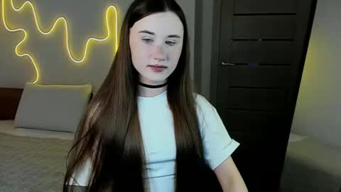 stella_sunny online show from December 2025 10:38:01 PM