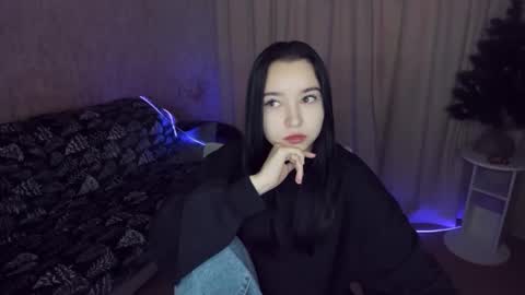 StellaCharm online show from January 2026 04:59:02 AM