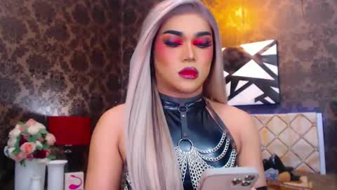 CALL ME STELLA online show from February 2025 09:30:02 AM