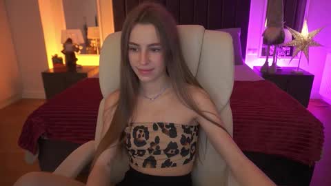 stellahoneywell online show from January 2026 07:55:01 AM