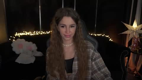 stellahoneywell online show from April 2026 05:33:02 AM