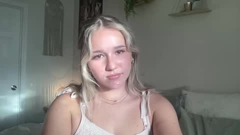 stellaraexox online show from January 2025 10:46:02 PM