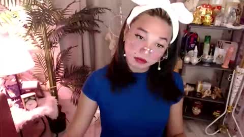 Stella sweet online show from April 2026 12:17:01 AM