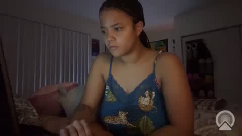 Snapshot of stellstar chatting on November 2025 06:01:01 AM stells online show from November 2025 06:01:01 AM