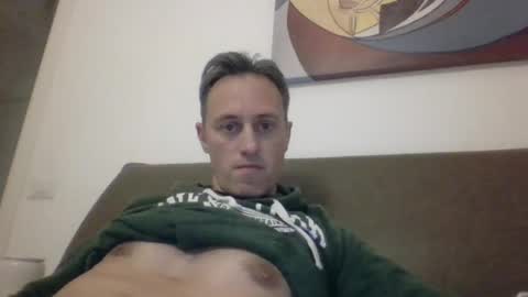 sten015 online show from December 2024 06:45:01 PM