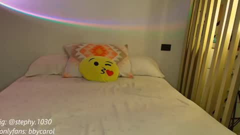 stephany online show from September 2025 03:22:01 AM