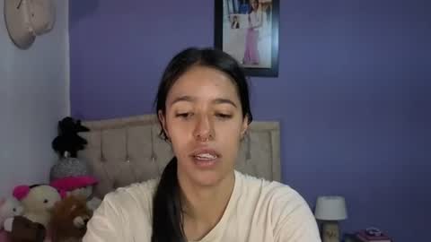 Snapshot of stephania_t chatting on July 2026 02:54:01 PM Stephania online show from July 2026 02:54:01 PM