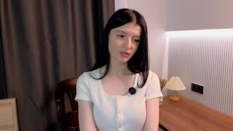 Amelia online show from May 2026 03:01:01 AM