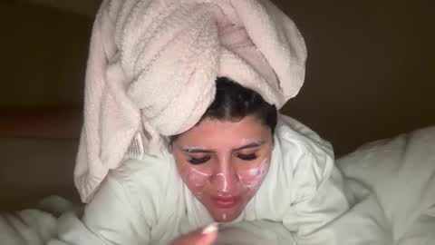 Snapshot of stephaniehudson55 chatting on March 2026 09:35:01 AM stephaniehudson55 online show from March 2026 09:35:01 AM