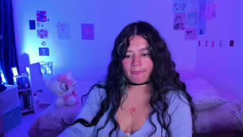 Snapshot of stephanifox chatting on December 2024 03:37:01 AM Stephanie online show from December 2024 03:37:01 AM