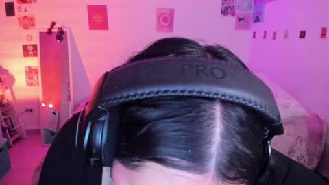 Snapshot of stephanifox chatting on January 2025 02:06:02 AM Stephanie online show from January 2025 02:06:02 AM