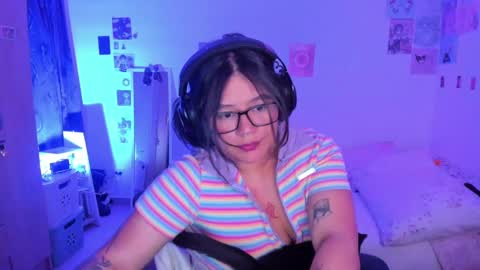 Snapshot of stephanifox chatting on January 2025 07:06:01 AM Stephanie online show from January 2025 07:06:01 AM