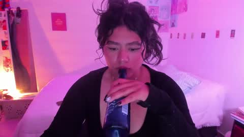 Snapshot of stephanifox chatting on February 2025 03:43:01 AM Stephanie online show from February 2025 03:43:01 AM