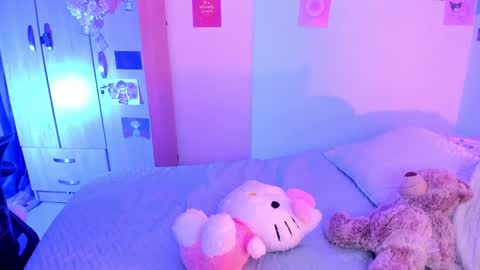 Snapshot of stephanifox chatting on February 2025 02:48:02 AM Stephanie online show from February 2025 02:48:02 AM